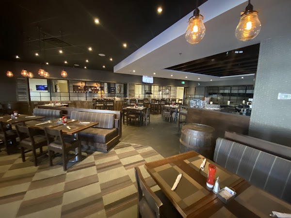 Frank’s Bar & Grill