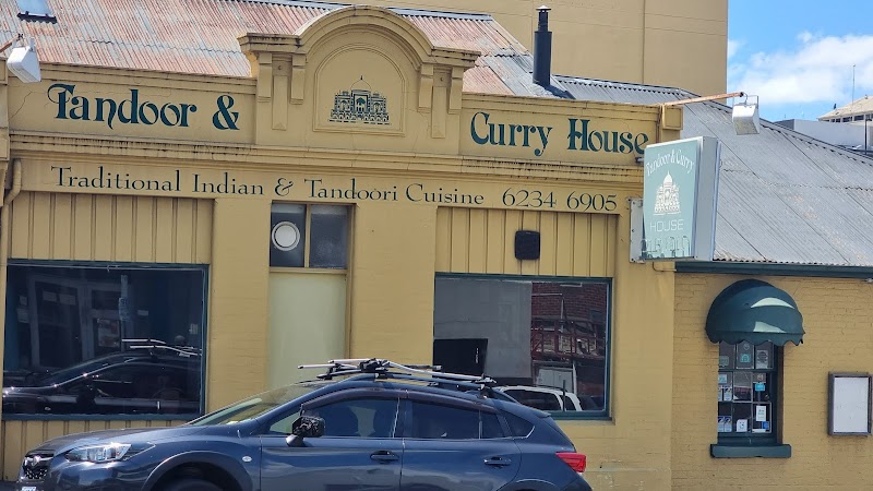 Tandoor & Curry House
