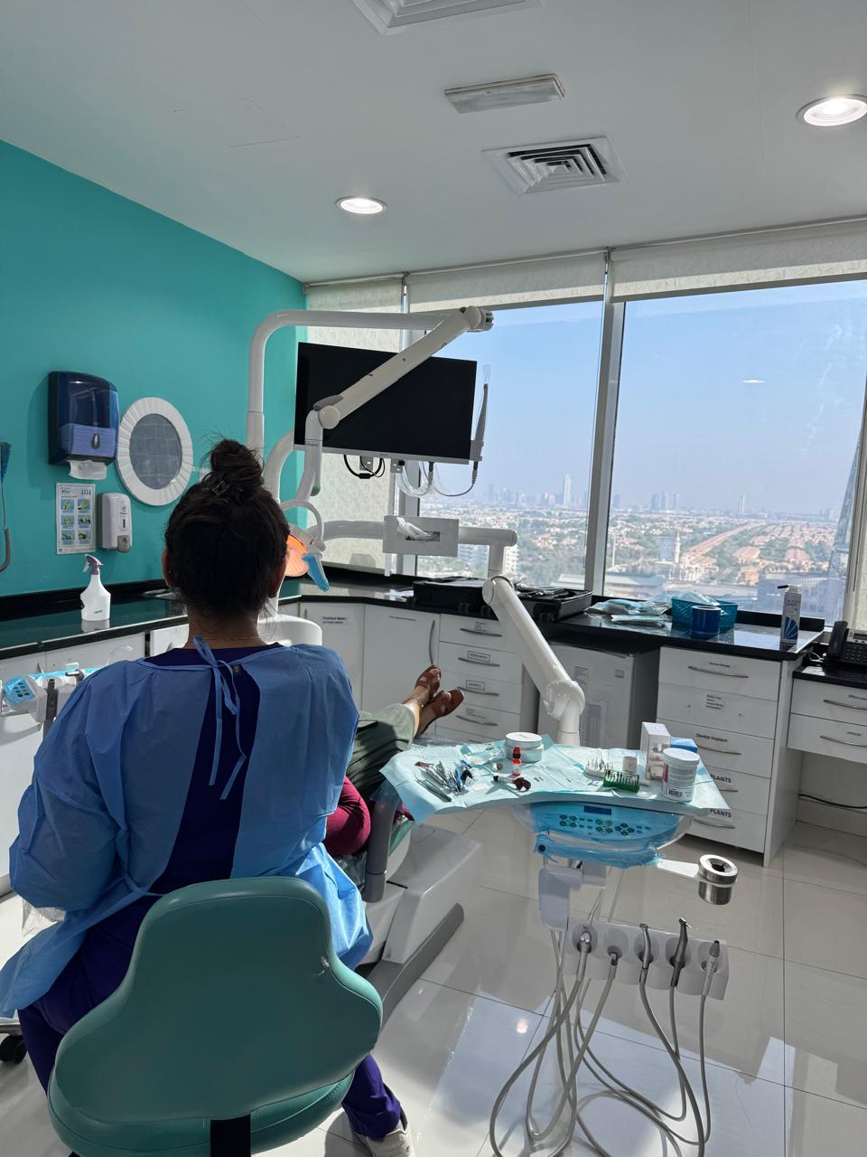 Dr.Sidra Khan | Dentist | Implantologist | Invisalign provider 2