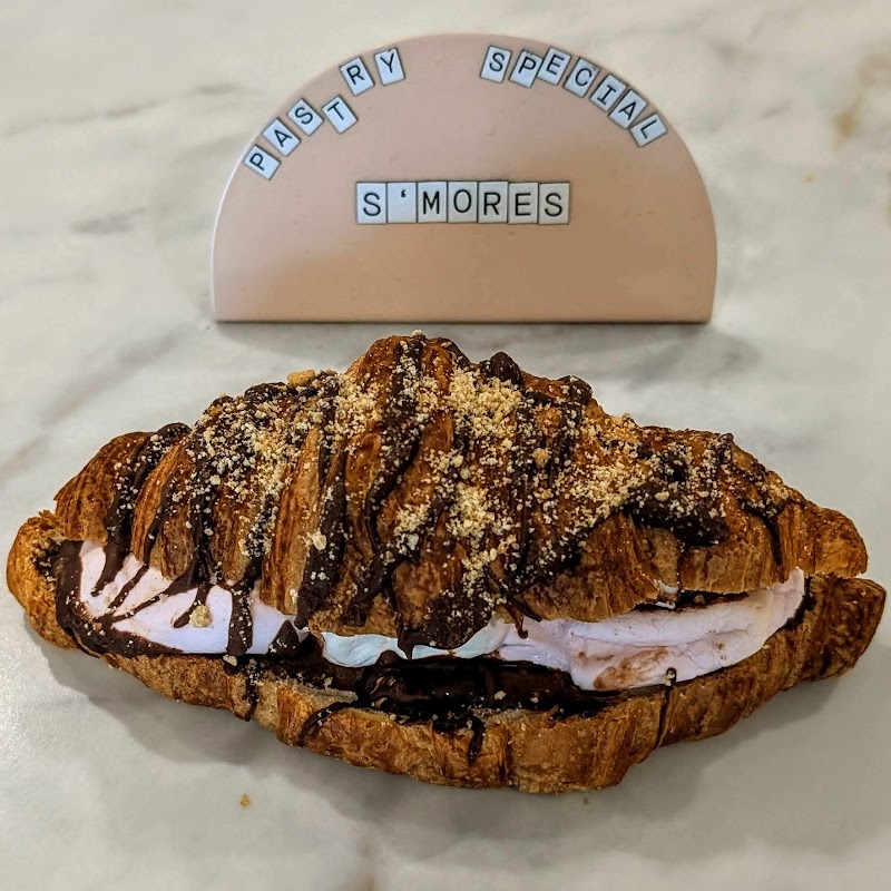 Peterson's Patisserie photo 10