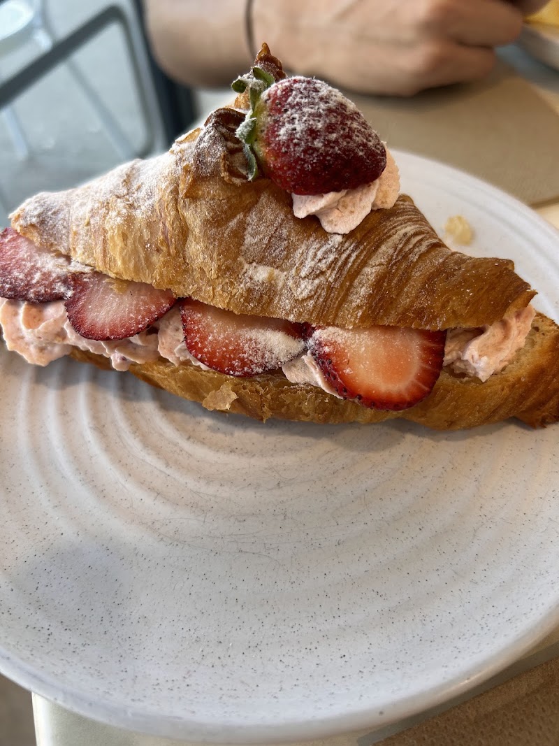 Peterson's Patisserie photo 9