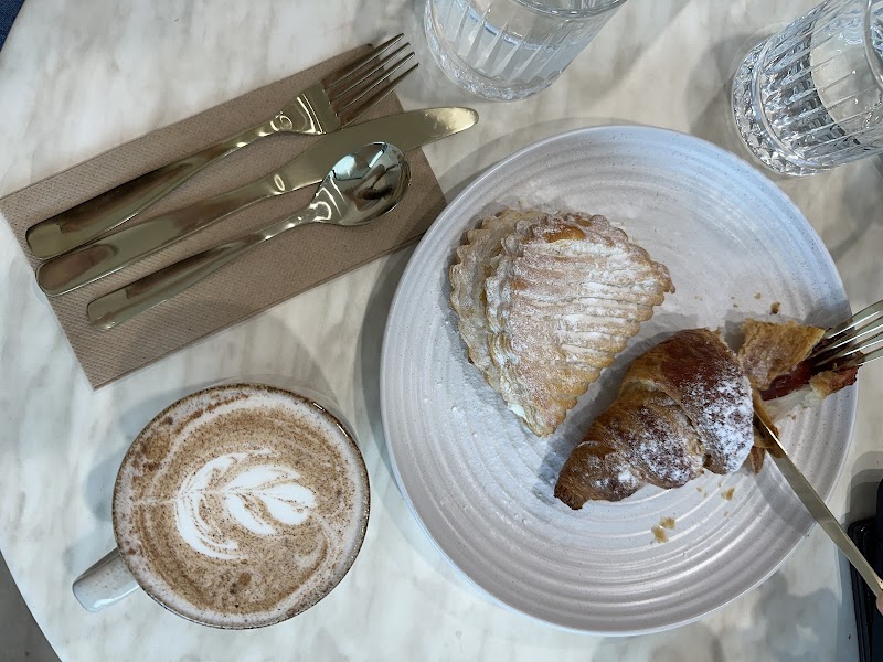 Peterson's Patisserie photo 3