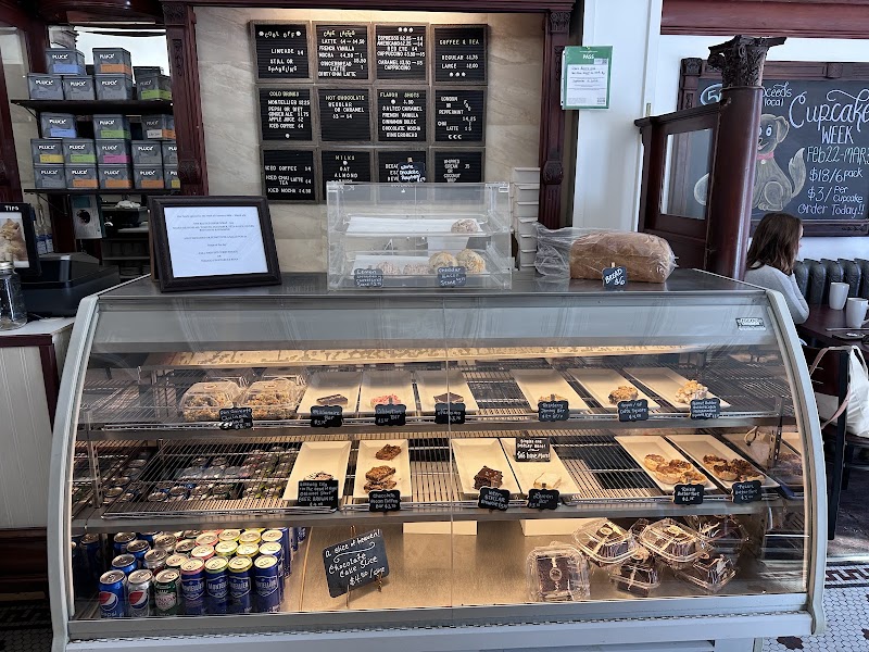 Opera Bakery Cafe photo 3
