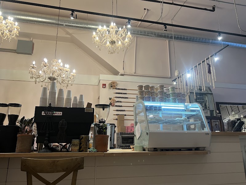 La Vie En Coffee Bar & Bakery photo 4
