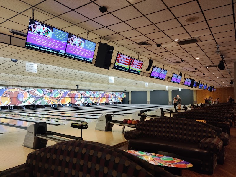 Incredibowl Entertainment Winter Haven — Bowling Alley in Winter Haven
