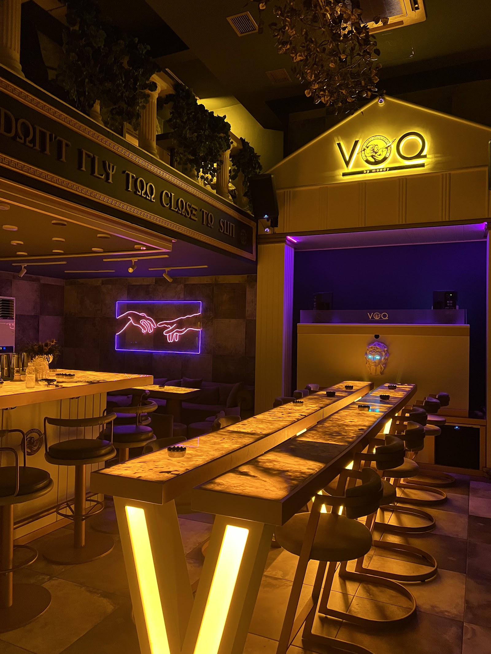 Voq Cocktails mekanı