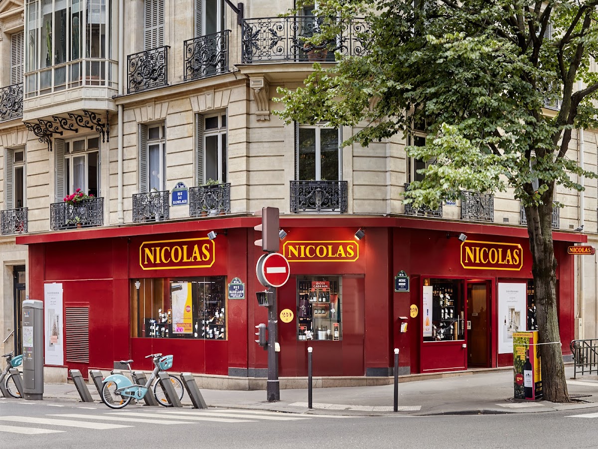 Nicolas Mozart, vue extérieure