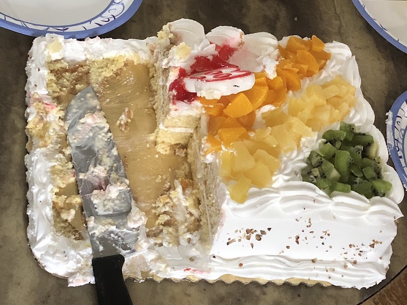 El Chimal Bakery photo 4