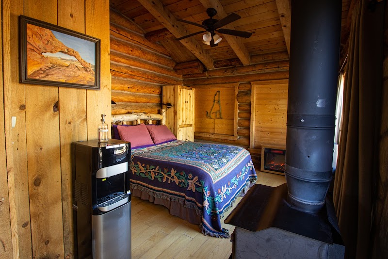 Boulder Mountain Guest Ranch - Photo 5