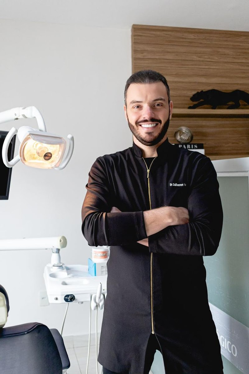Dr Guilherme Naves - Ortodontista