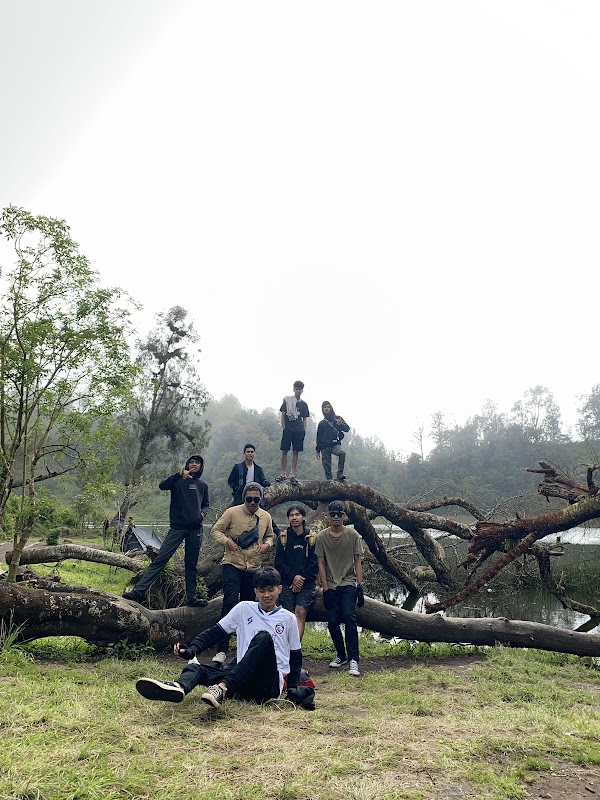 Kontrakan Squad