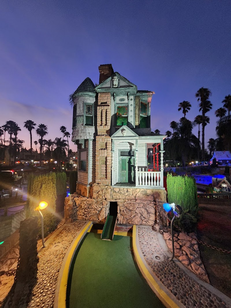 Castle Park Golf & Games photo 4