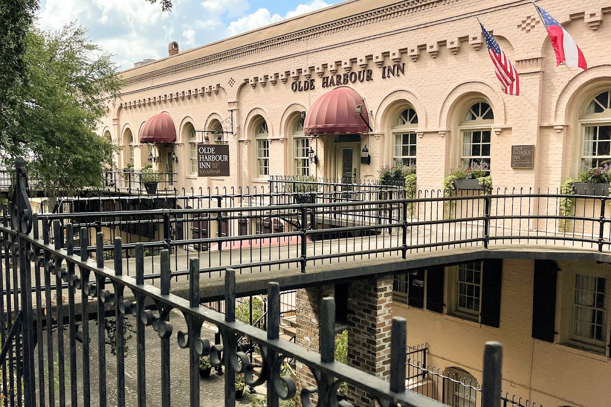 Olde Harbour Inn, dog-friendly hotel in Savannah