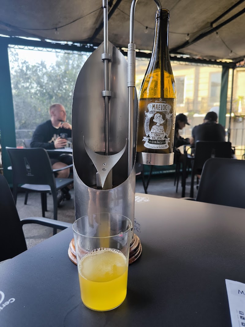 Sidrería Montañes photo 4