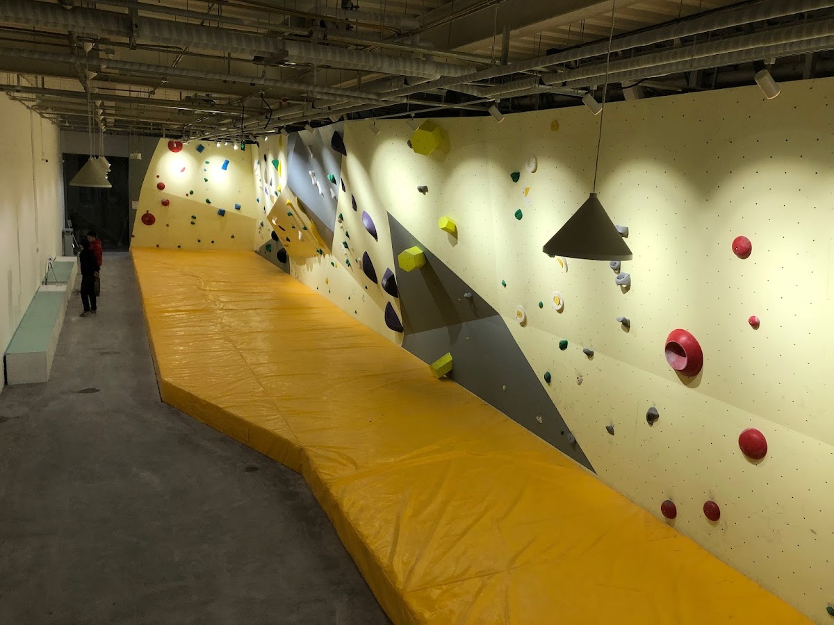 香蕉攀岩(BANANA CLIMBING GYM)