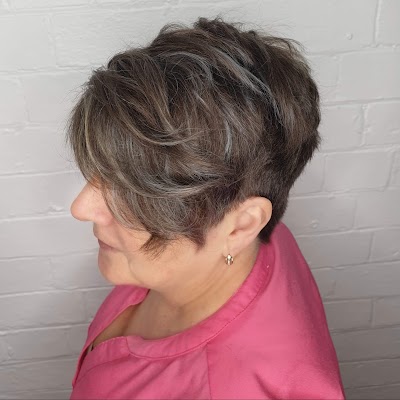 Bespoke hair studio. photo 3