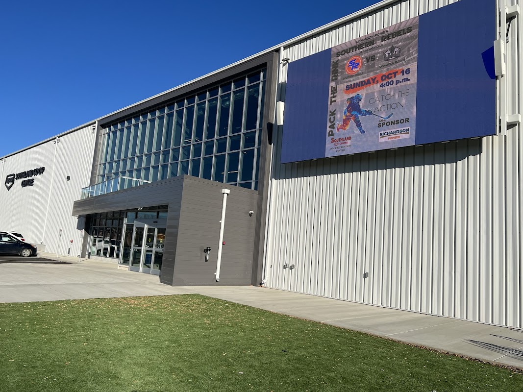 Southland Coop Centre exterior — Assiniboia, Canada