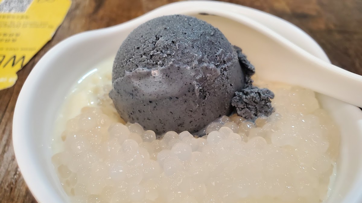 Auntie Sweet Dessert (Tin Hau) photo 4