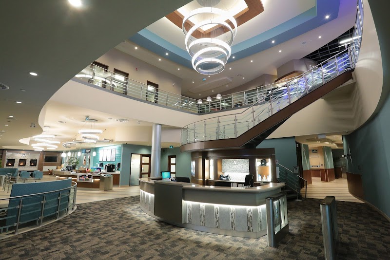 MOVATI Athletic Windsor photo 4