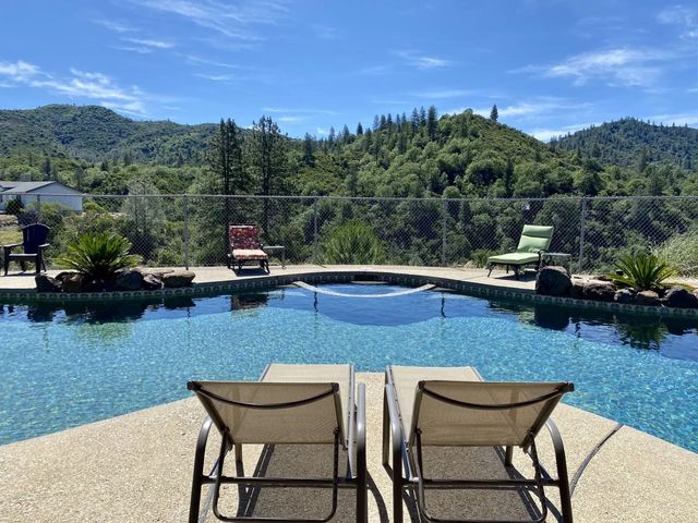 Coram Ranch - Photo 2