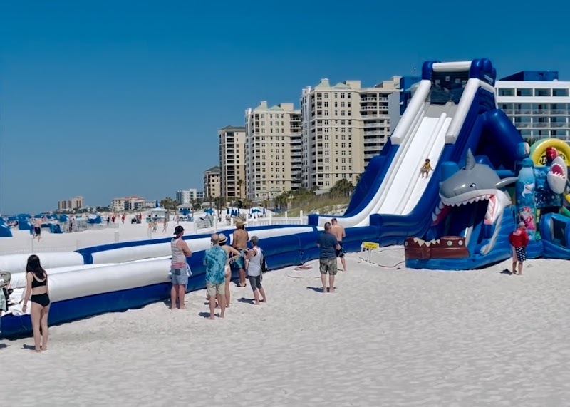 Clearwater Beach Slide Florida Bungee Trampoline — Amusement Center in Clearwater