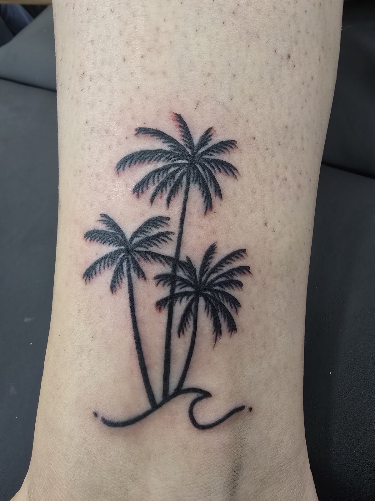 Atomic Tattoos Clearwater Beach — tattoo studio near Clearwater