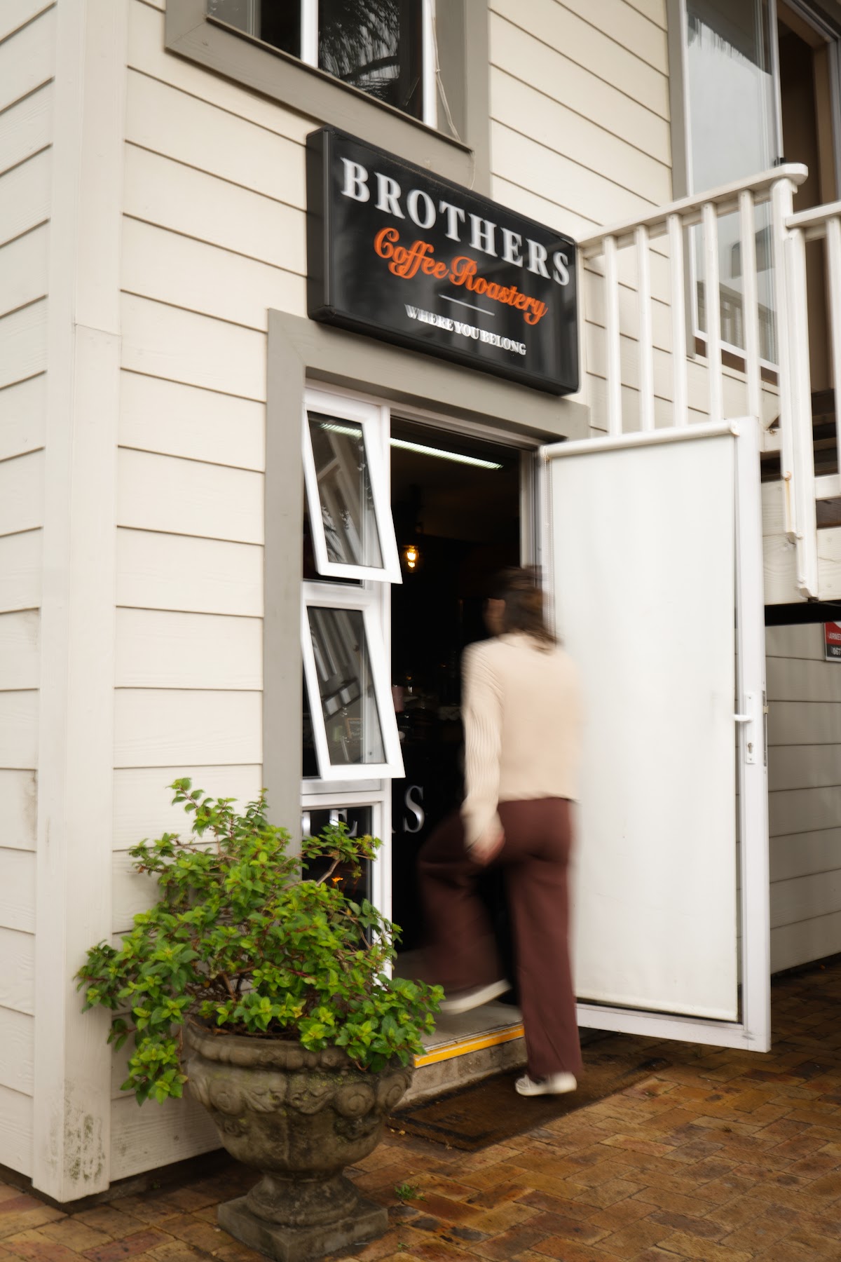 Brothers Coffee - Hole in the Wall (Outlet) restaurant in Groot Brak River, Garden Route