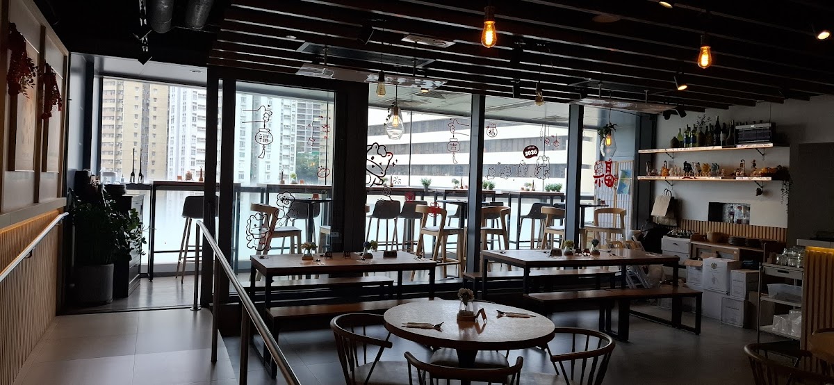 Cafe Season photo 1