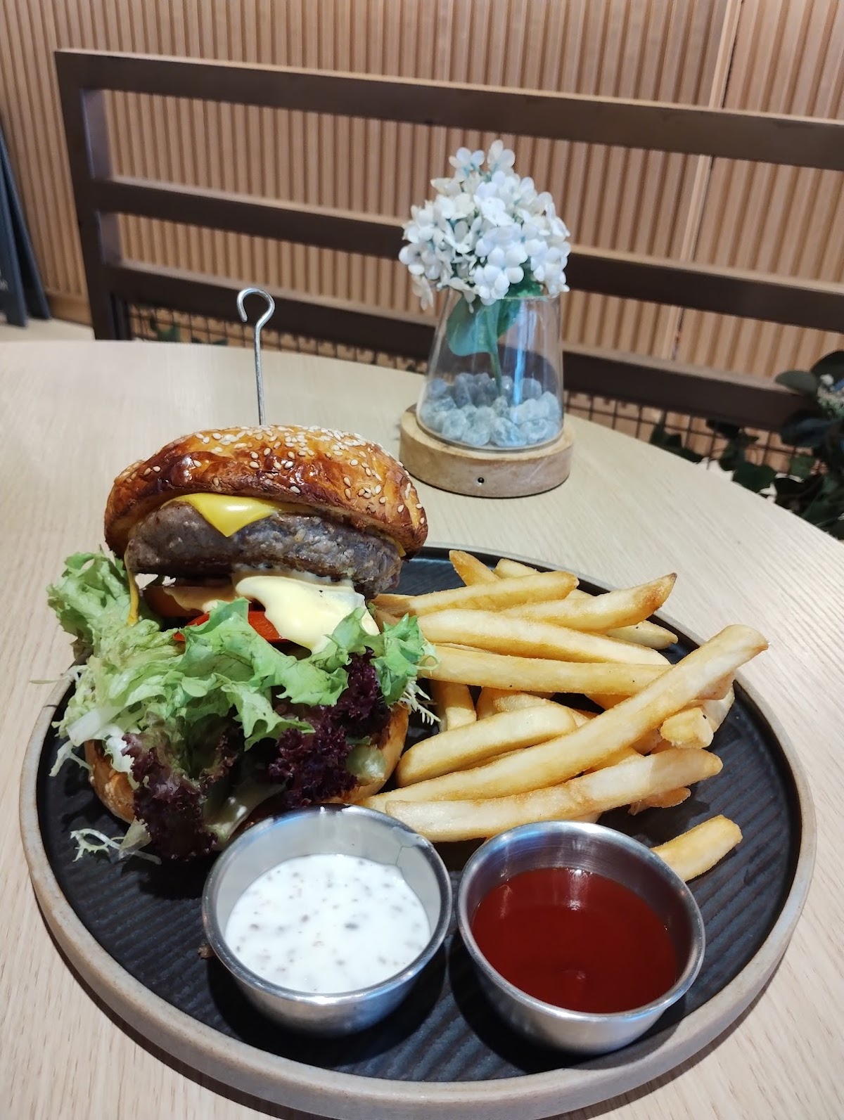 Cafe Season photo 3