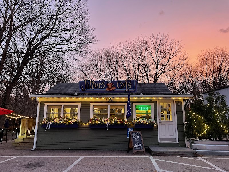 Jitters Cafe photo 4