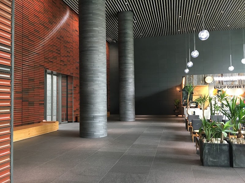 林産婦人科 五位堂医院の外観