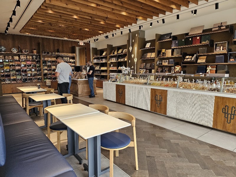 AlHamawi Roastery & Coffee (Bridgeview) photo 3