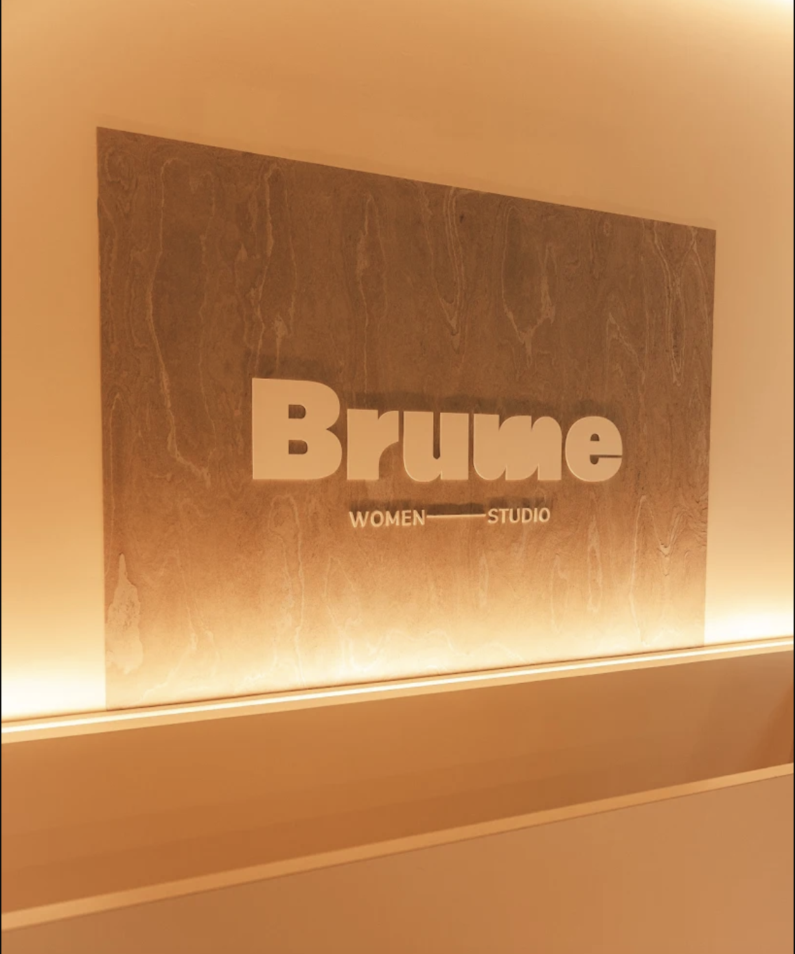 Brume, vue extérieure