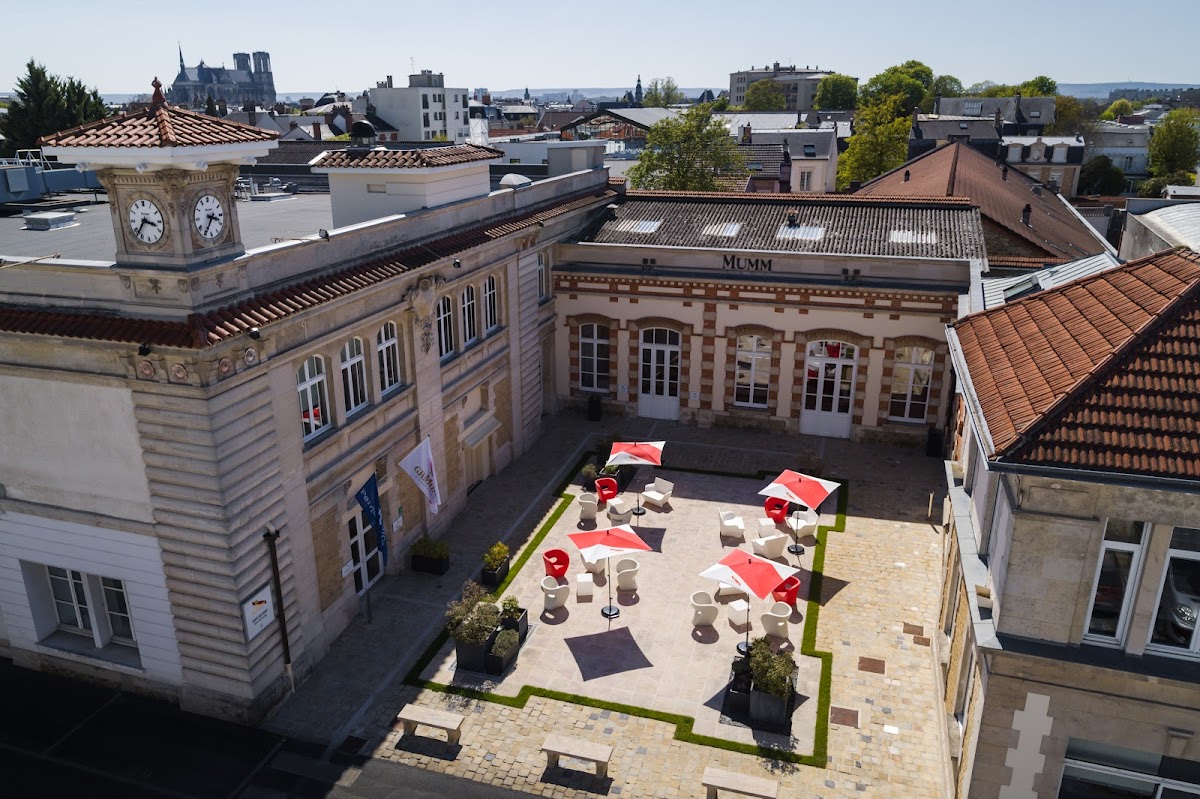 Maison Mumm Reims