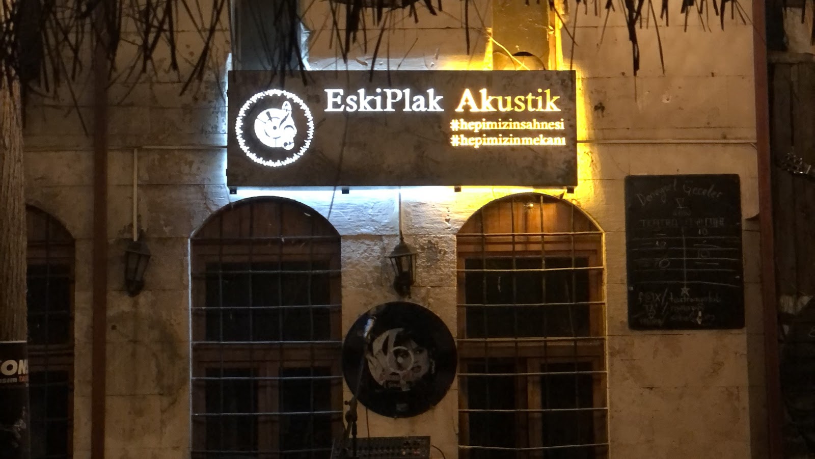 EskiPlak Kafe mekanı