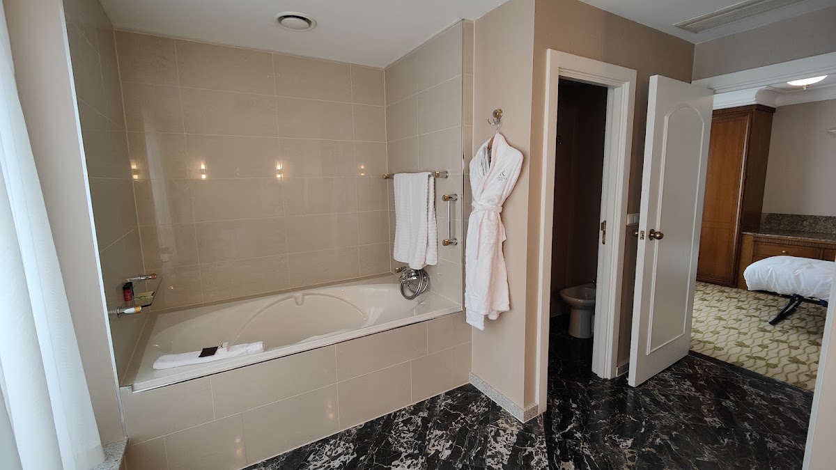 Renaissance Brussels Hotel 3