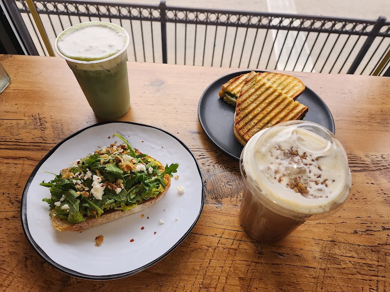 Lincoln House & Co. Coffee Shop photo 4