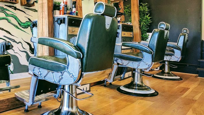 Knucklehead Barbershop