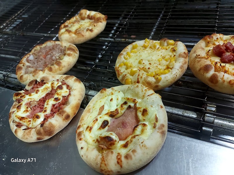 Foto de Pizzaria e Esfiharia Donnale