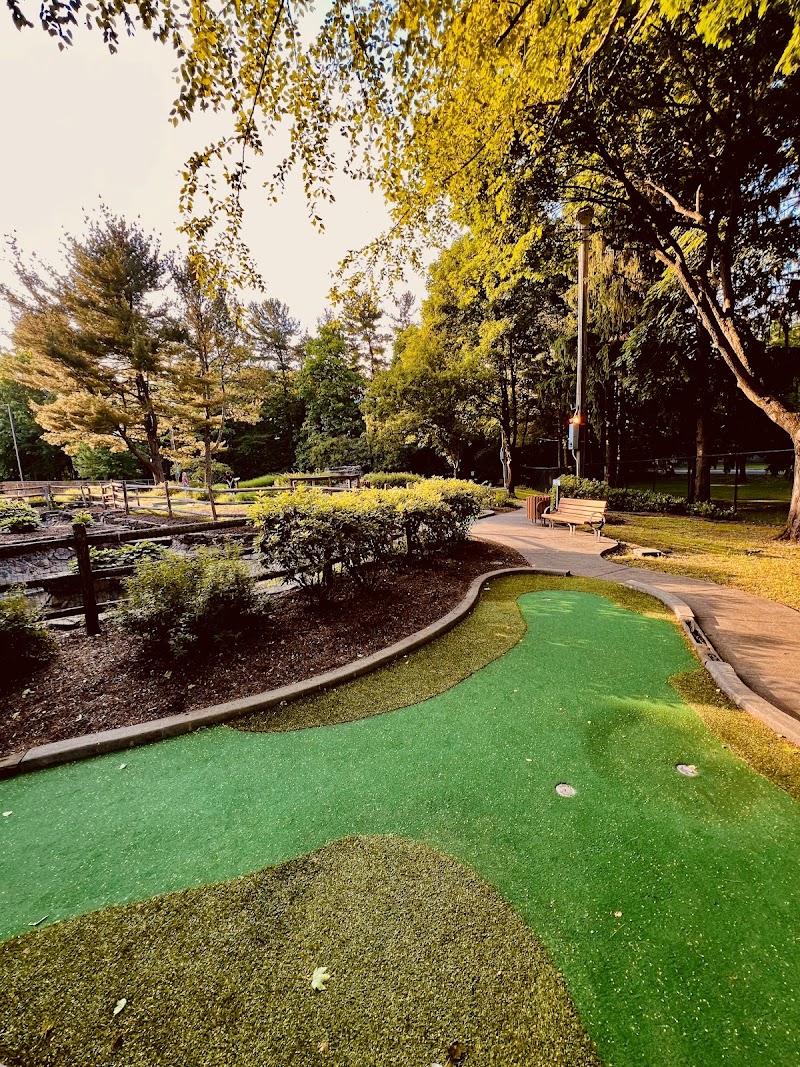 Germonds Park Miniature Golf banner