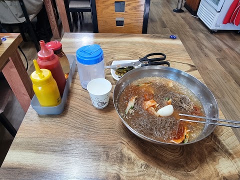 화평동 냉면거리 사진 6