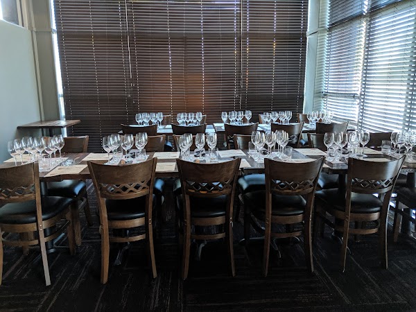 Photo by Robert Roberts (RJRJR)