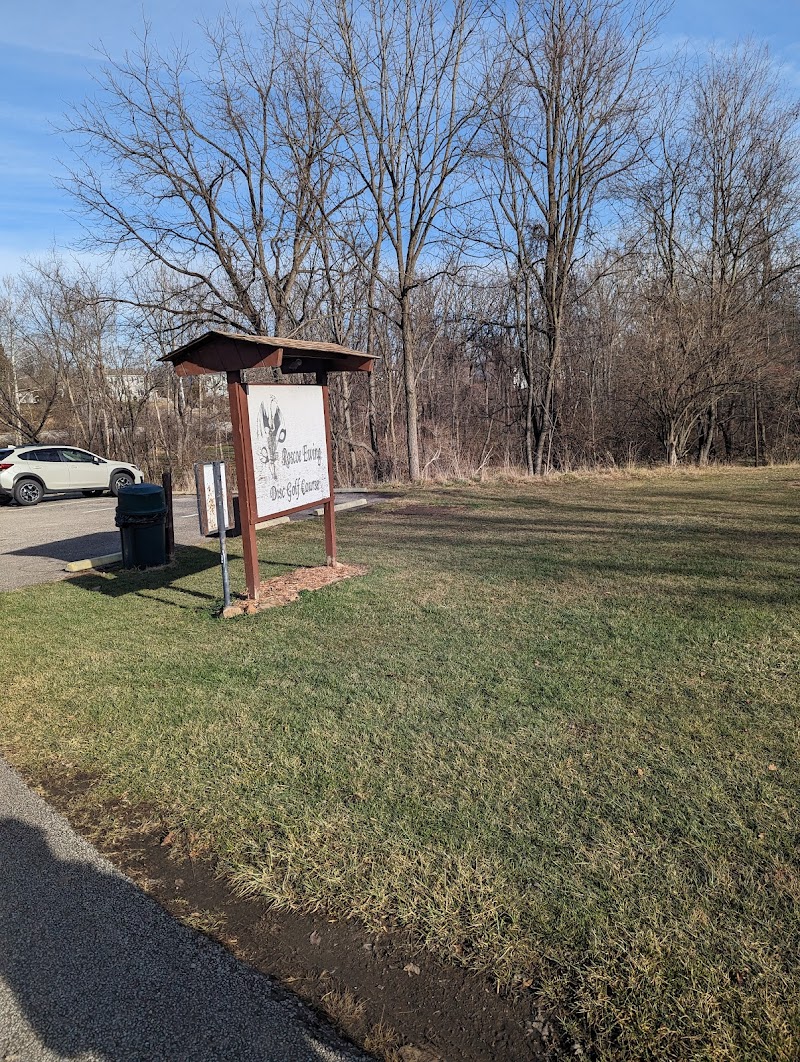 Roscoe Ewing Park Disc Golf Course photo 3