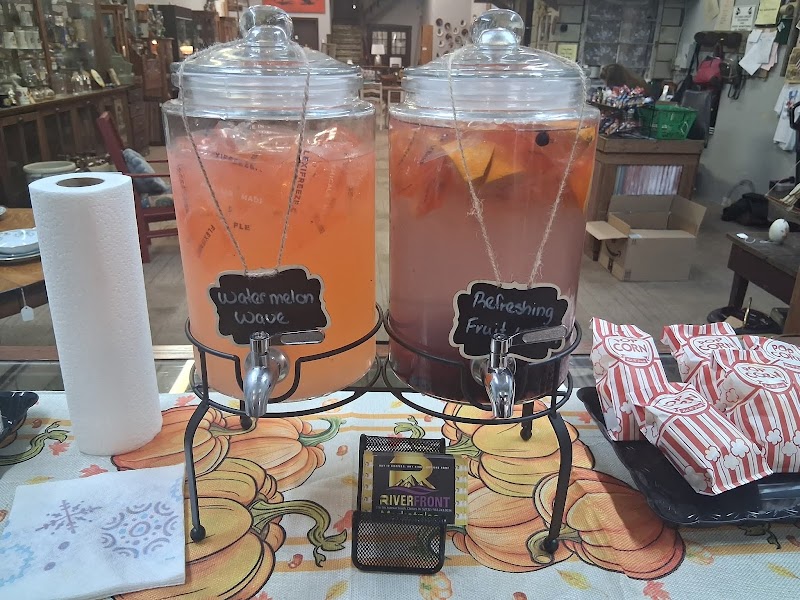 Riverfront Caffeine & Cotton photo 4