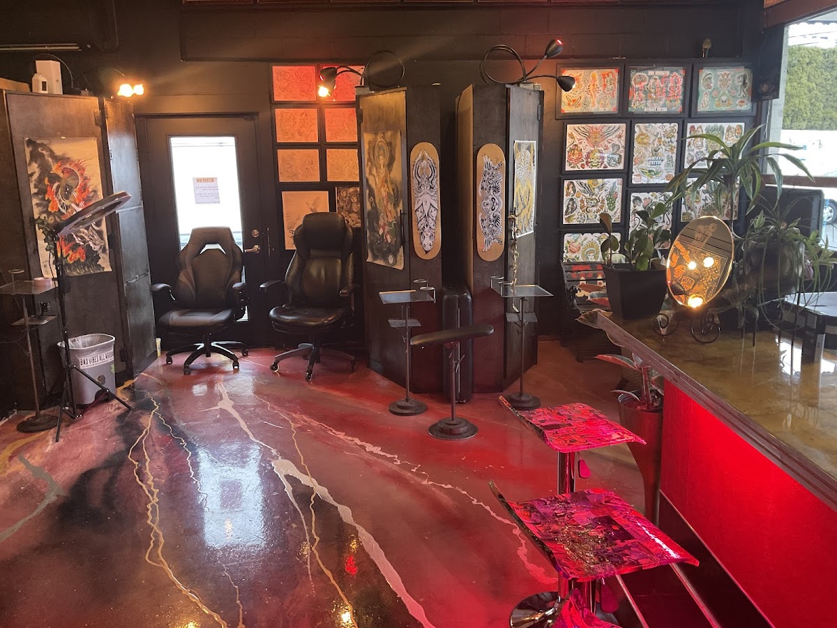 Rain Line Tattoo tattoo parlor in Bellevue, WA