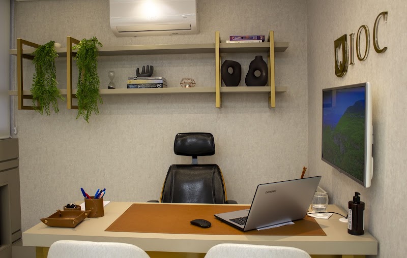 DRª Larissa Ferioli Dentista em Curitiba - foto 5