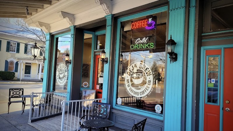 Deja Brew Coffee & Bakery photo 1