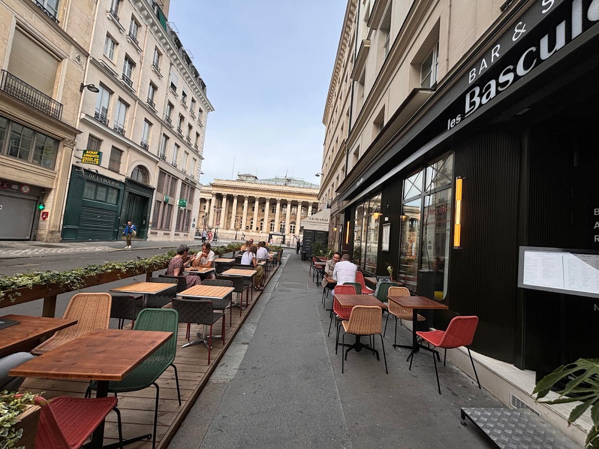 Les Bascules, vue extérieure