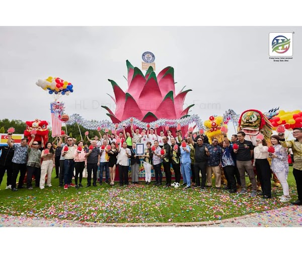 HL Dragon Fruit Eco Farm X HL Restaurant & Cafe