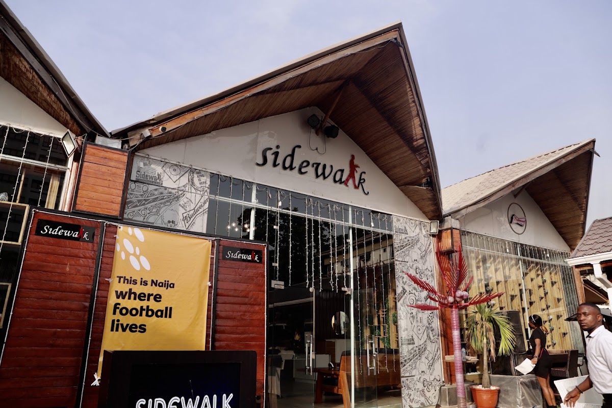 Sidewalk Lounge